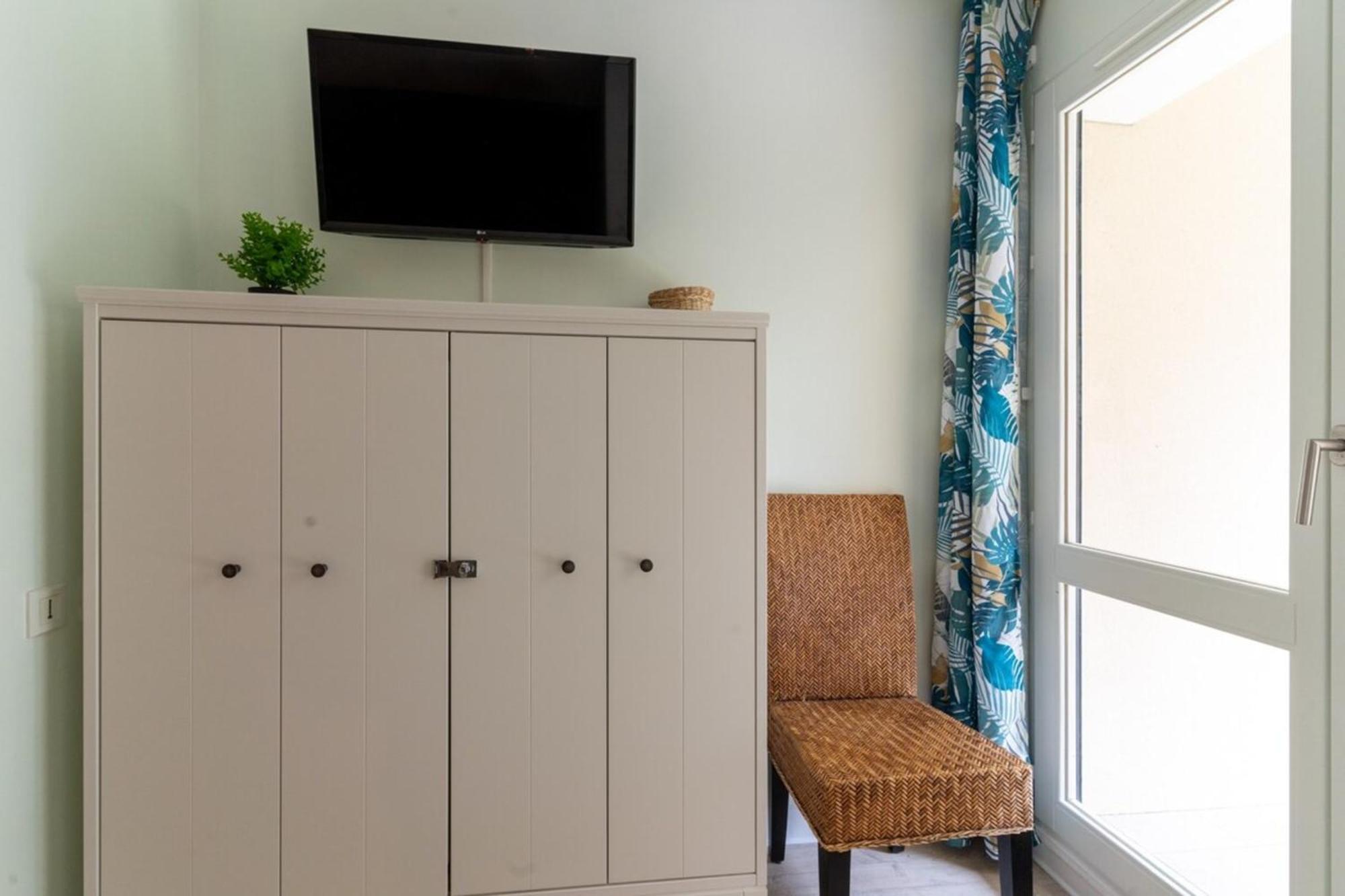 Beautiful Flat With Swimming Pool Tennis Court And Private Car Parking 09 Le Touquet Esterno foto