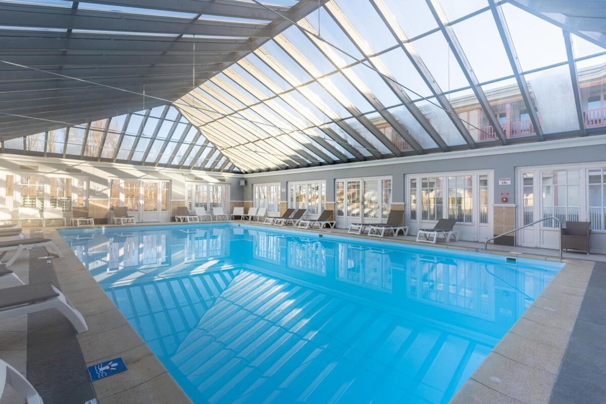 Beautiful Flat With Swimming Pool Tennis Court And Private Car Parking 09 Le Touquet Esterno foto