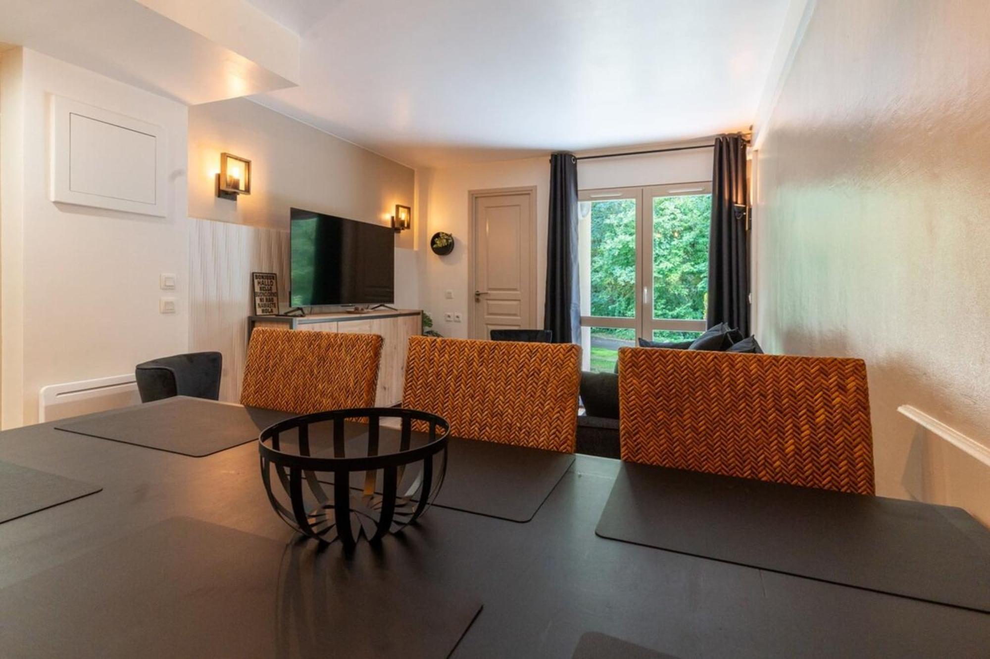 Beautiful Flat With Swimming Pool Tennis Court And Private Car Parking 09 Le Touquet Esterno foto