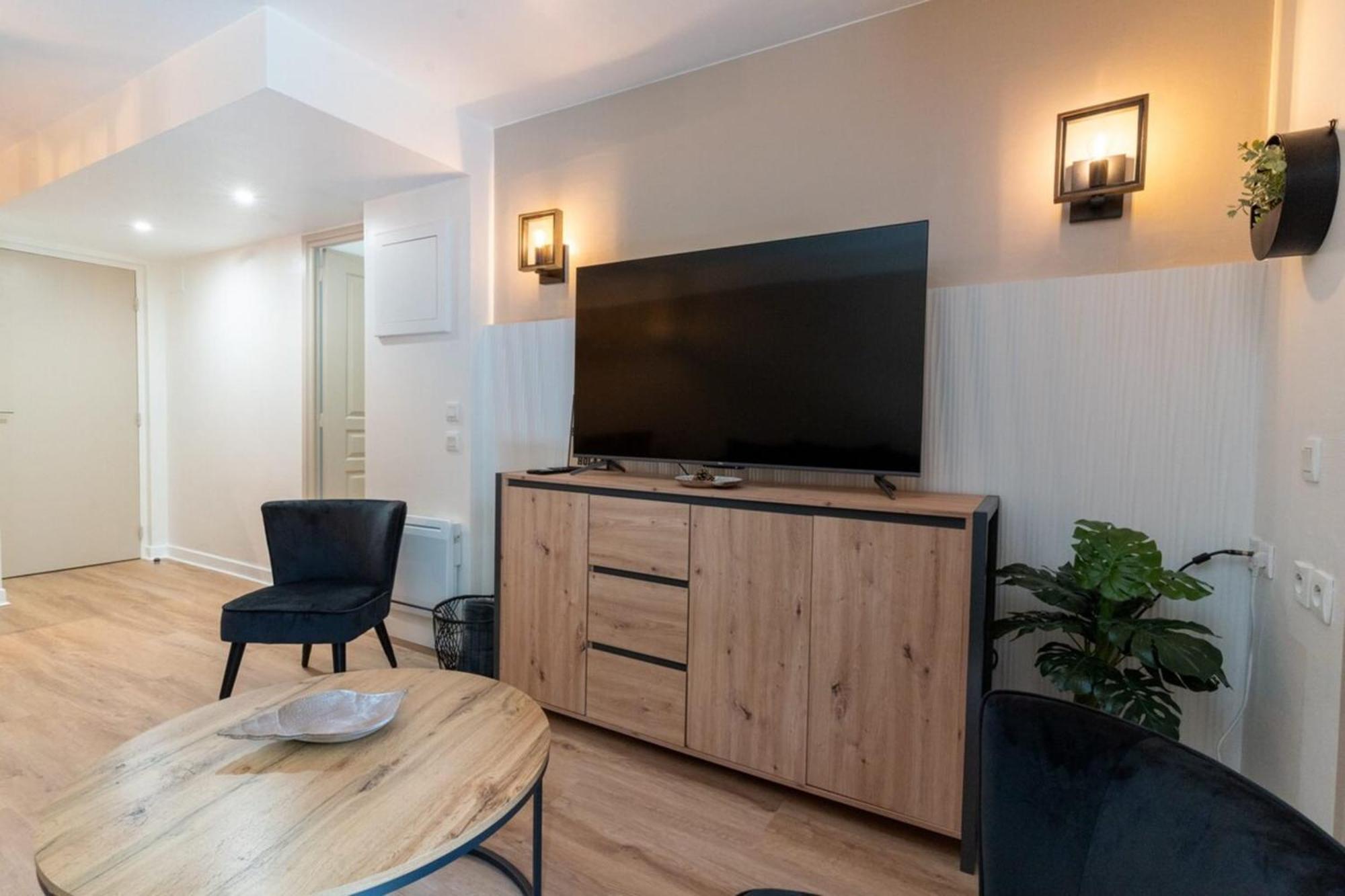 Beautiful Flat With Swimming Pool Tennis Court And Private Car Parking 09 Le Touquet Esterno foto
