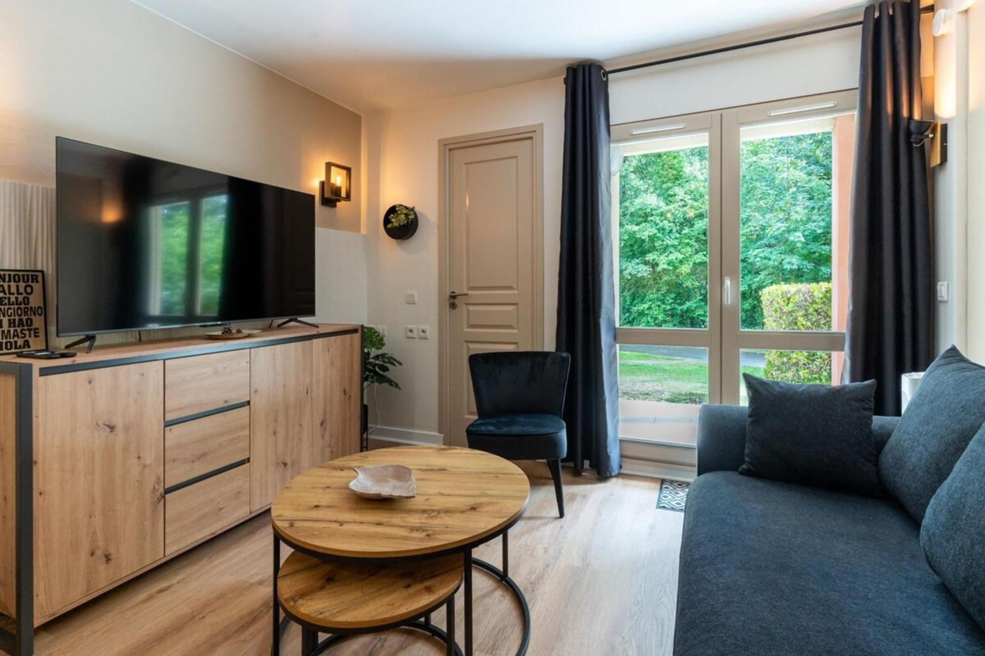 Beautiful Flat With Swimming Pool Tennis Court And Private Car Parking 09 Le Touquet Esterno foto