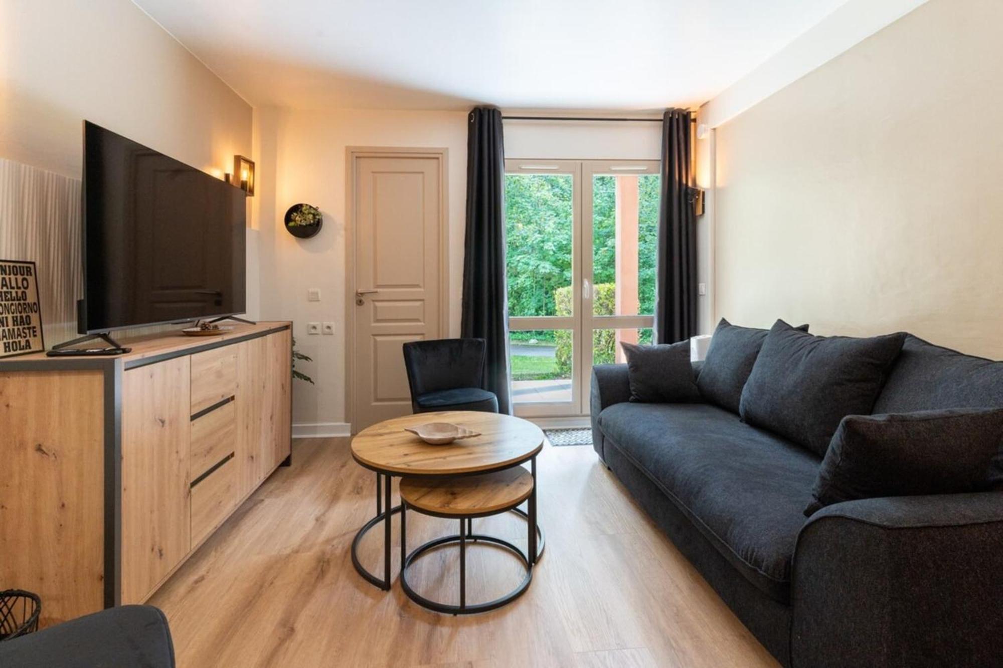 Beautiful Flat With Swimming Pool Tennis Court And Private Car Parking 09 Le Touquet Esterno foto
