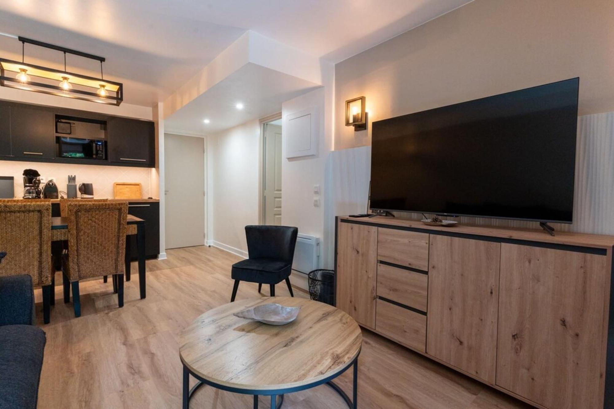 Beautiful Flat With Swimming Pool Tennis Court And Private Car Parking 09 Le Touquet Esterno foto